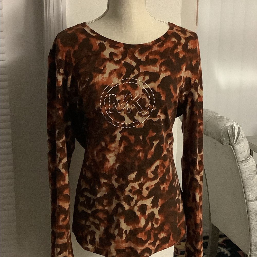Plus size Mk shirt